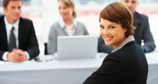تعرف على طريقة العمل خلال فترة الدراسة في بريطانيا.