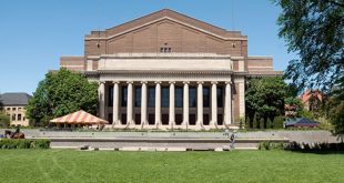 جامعات الهندسة الجوية في أمريكا
