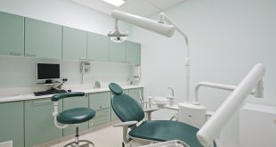 دراسة طب الأسنان في كندا
